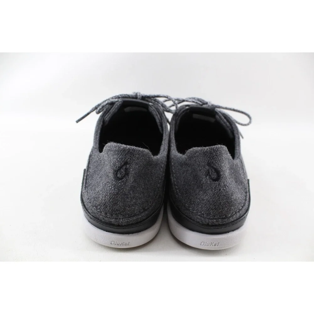 OluKai men 11